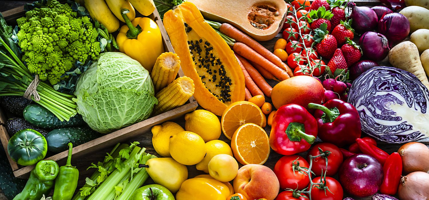 a table of vegetables sorted by colors